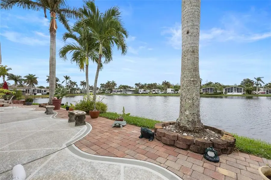 1515 Ruby Lake Pt, Naples, FL 34114 - Image #2