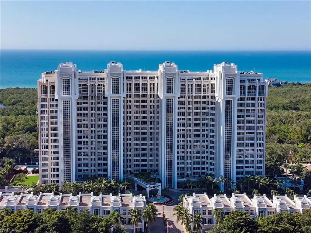7117 Pelican Bay Blvd #307, Naples, FL 34108 - Image #1