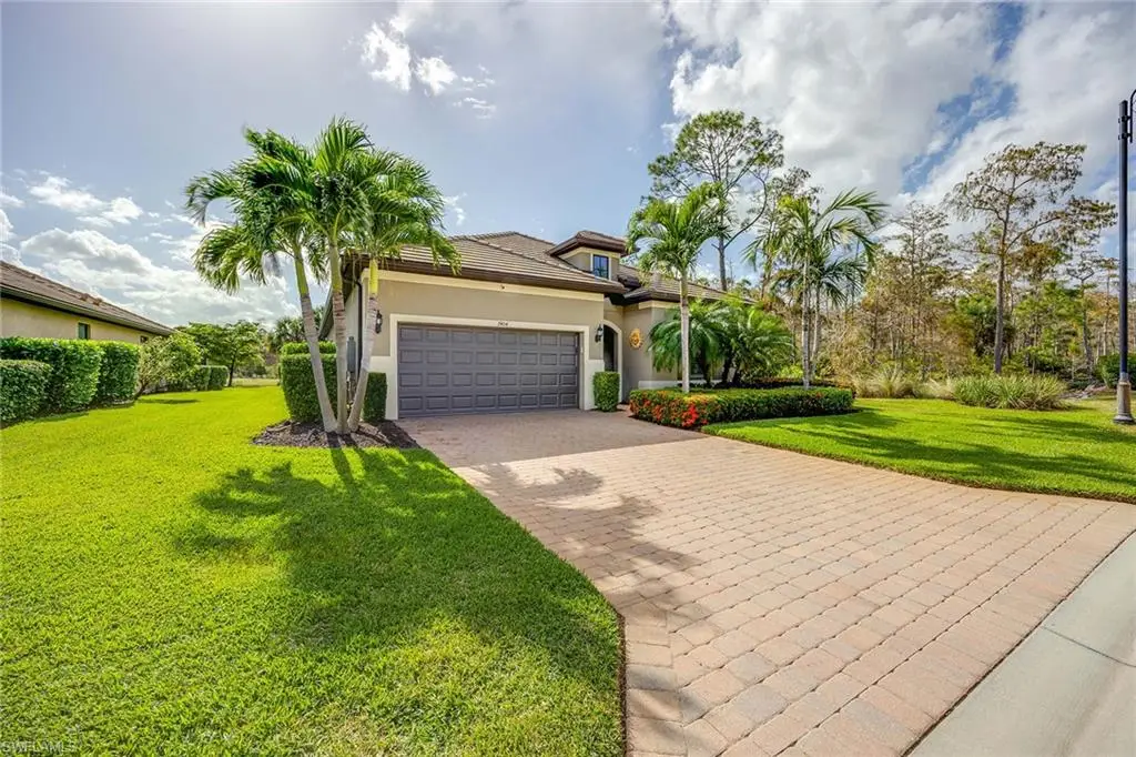 7404 Winding Cypress Dr, Naples, FL 34114 - Image #1