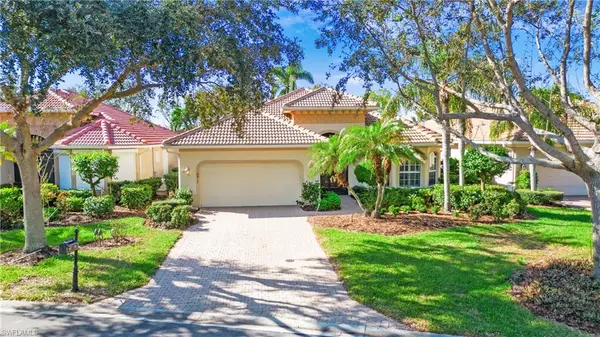 6813 Bent Grass Dr, NAPLES, FL 34113