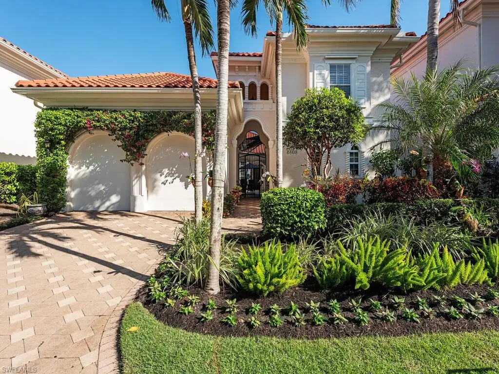 8808 La Palma Ln, Naples, FL 34108 - Image #1