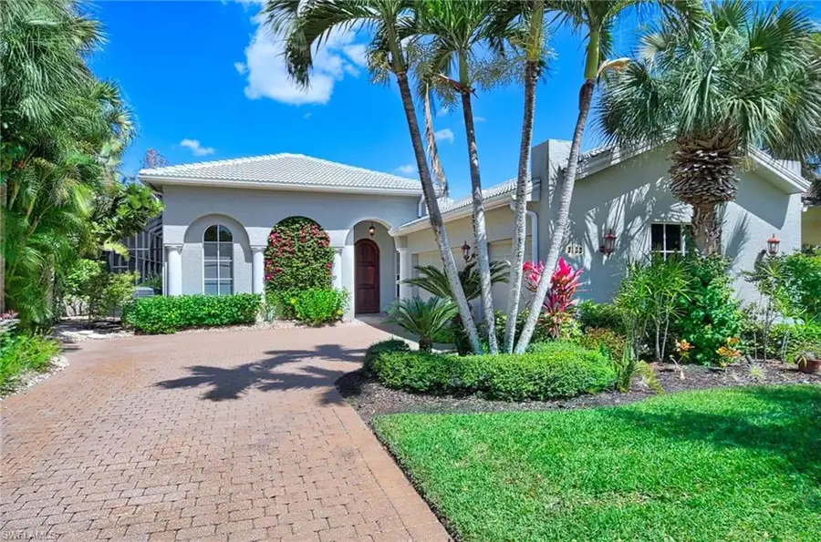 3133 Terramar Dr, Naples, FL 34119 - Image #2