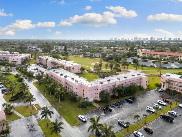 150 Turtle Lake Ct #107, NAPLES, FL 34105