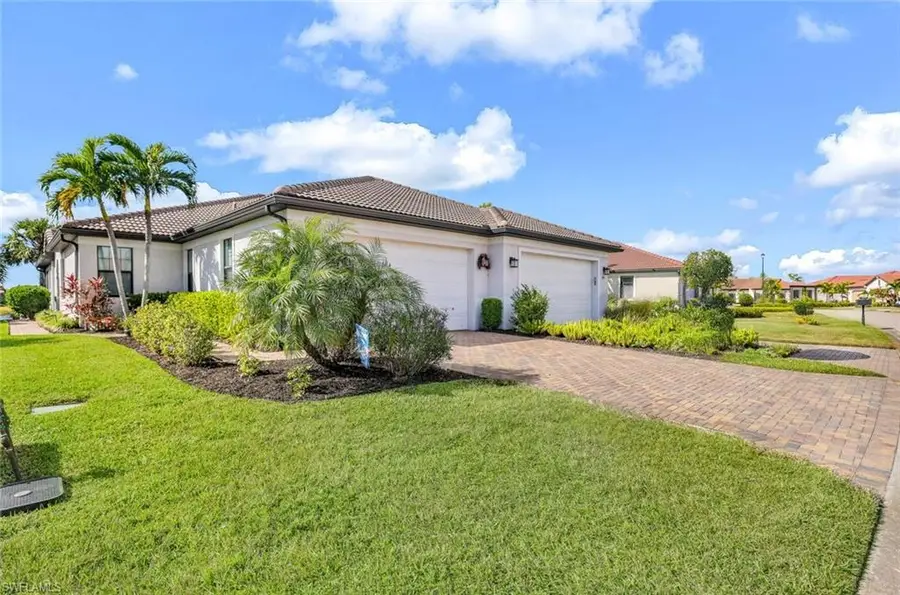 1483 Oceania Dr S, Naples, FL 34113 - Image #2