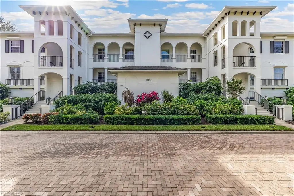 805 Bentwater Cir #202, Naples, FL 34108 - Image #1