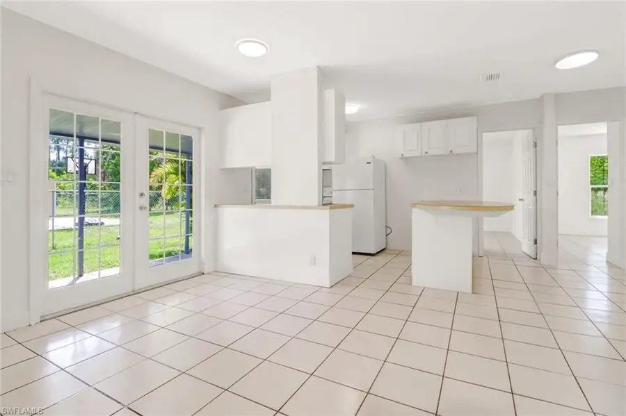 5330 Catts St, Naples, FL 34113 - Image #2