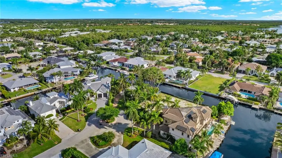 1685 Mullet Ct, Naples, FL 34102 - Image #2