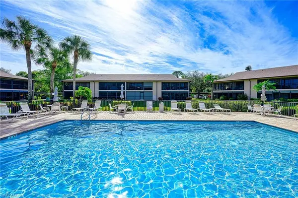 248 Pebble Beach Cir #G203, NAPLES, FL 34113
