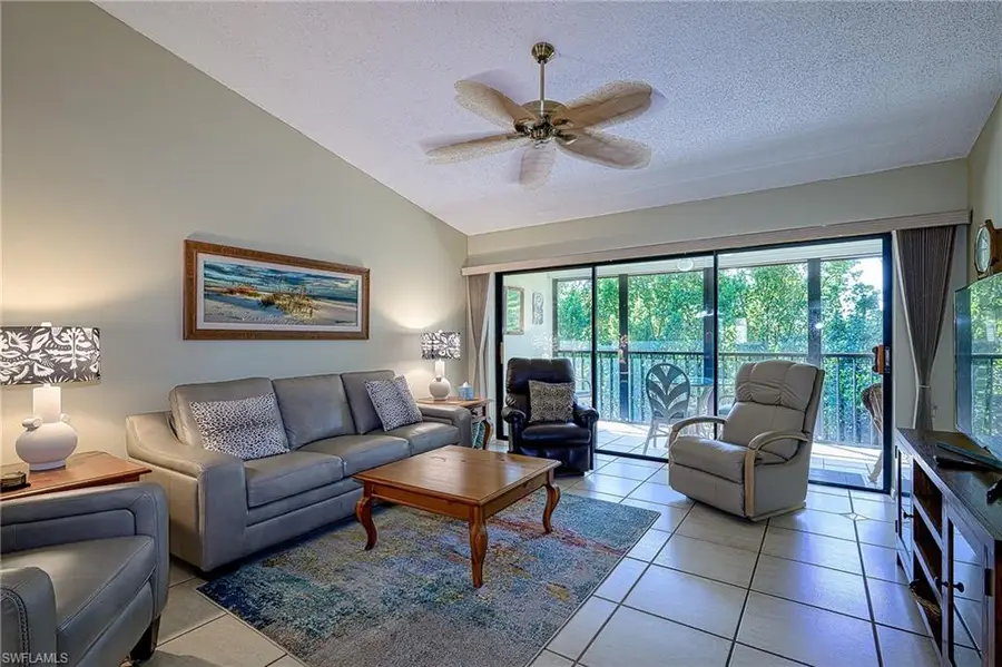 248 Pebble Beach Cir #G203, Naples, FL 34113 - Image #3