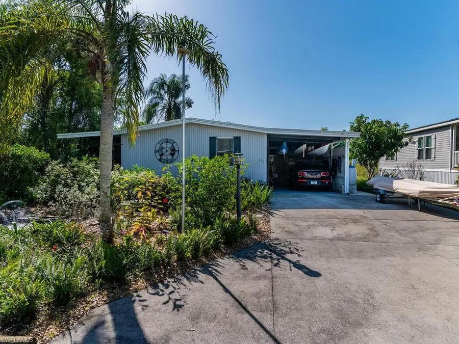 100 Grassy Key Ln #40, Naples, FL 34114 - Image #2