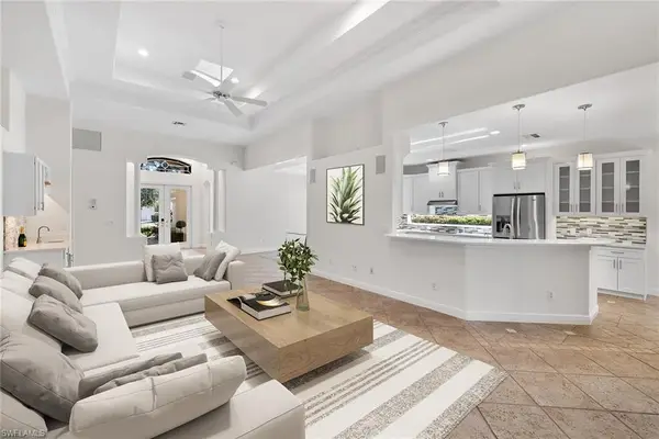 4745 Cerromar Dr, NAPLES, FL 34112