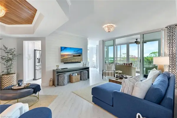 325 Dunes Blvd #405, NAPLES, FL 34110