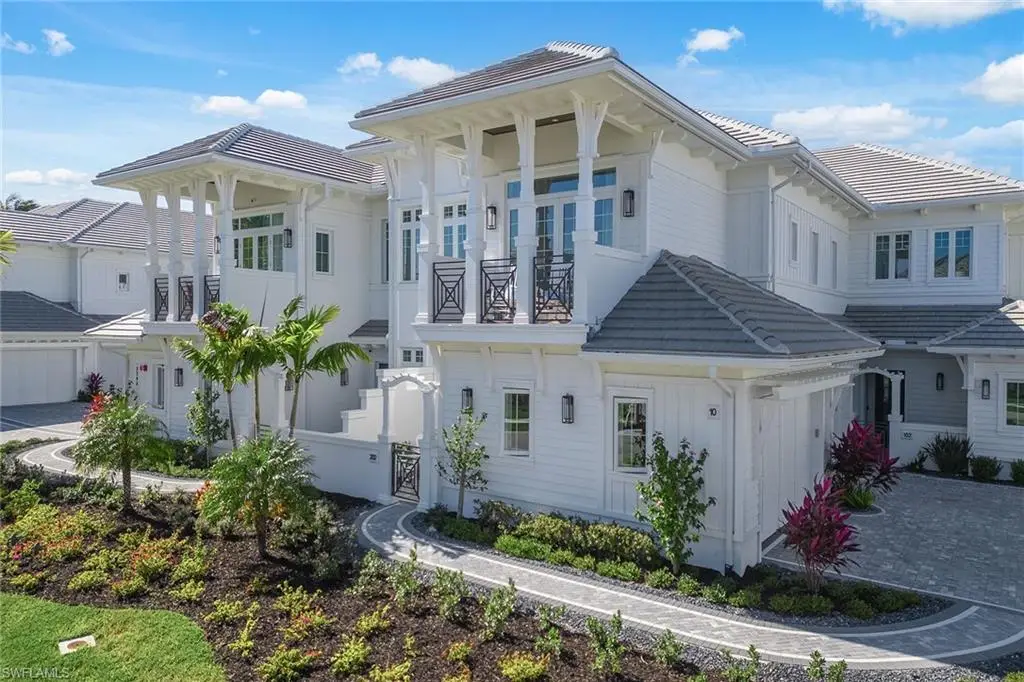 3285 Dorado Ln #202, Naples, FL 34114 - Image #1