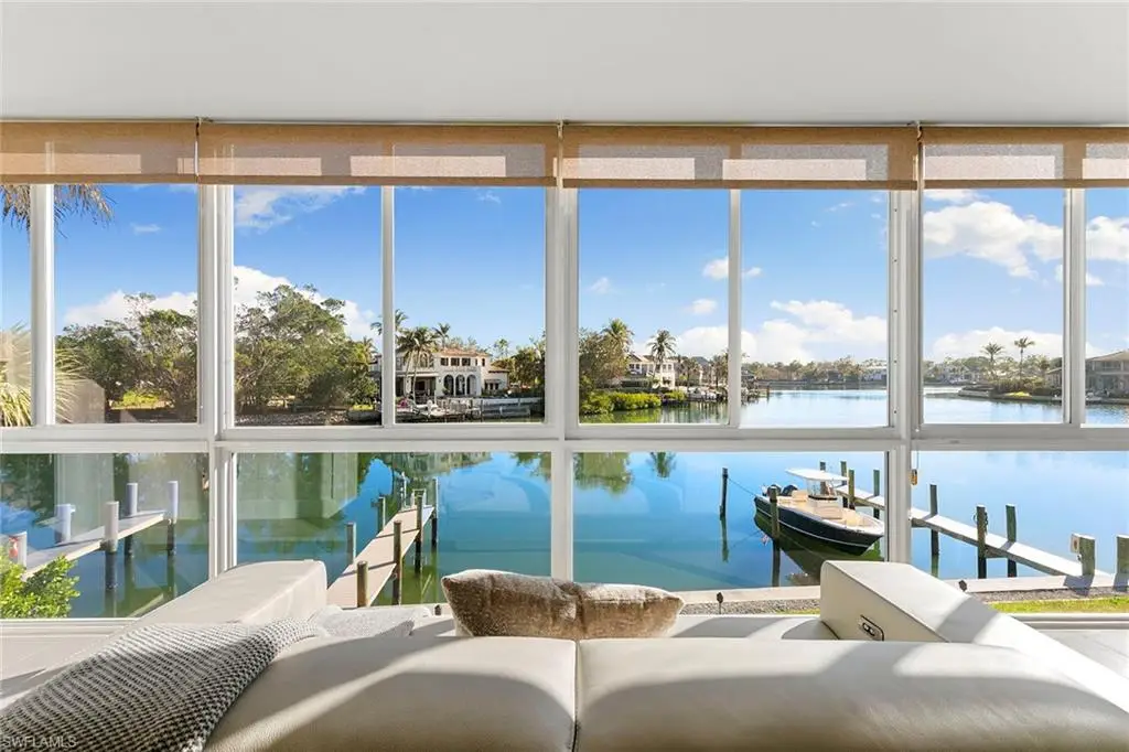 1910 Gulf Shore Blvd N #212, Naples, FL 34102 - Image #1