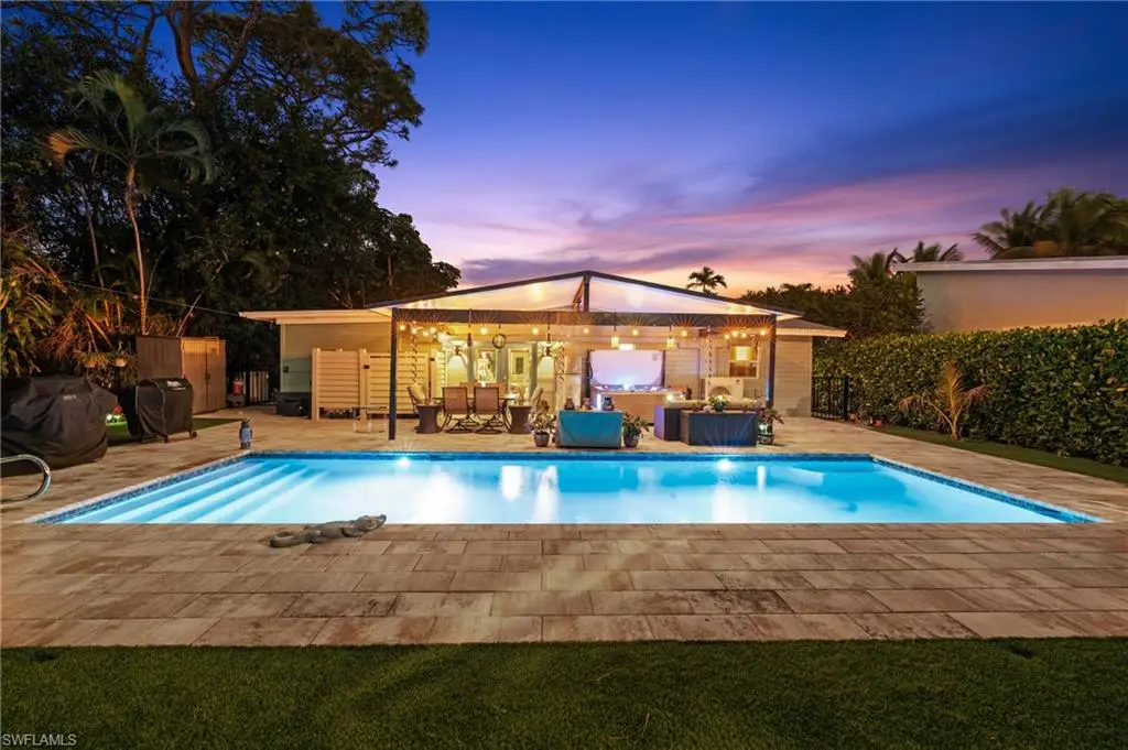 832 Myrtle Ter, Naples, FL 34103 - Image #1