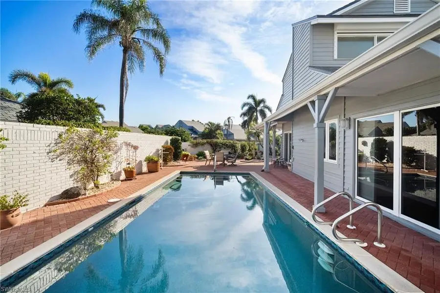 633 Bridgeway Ln, Naples, FL 34108 - Image #3