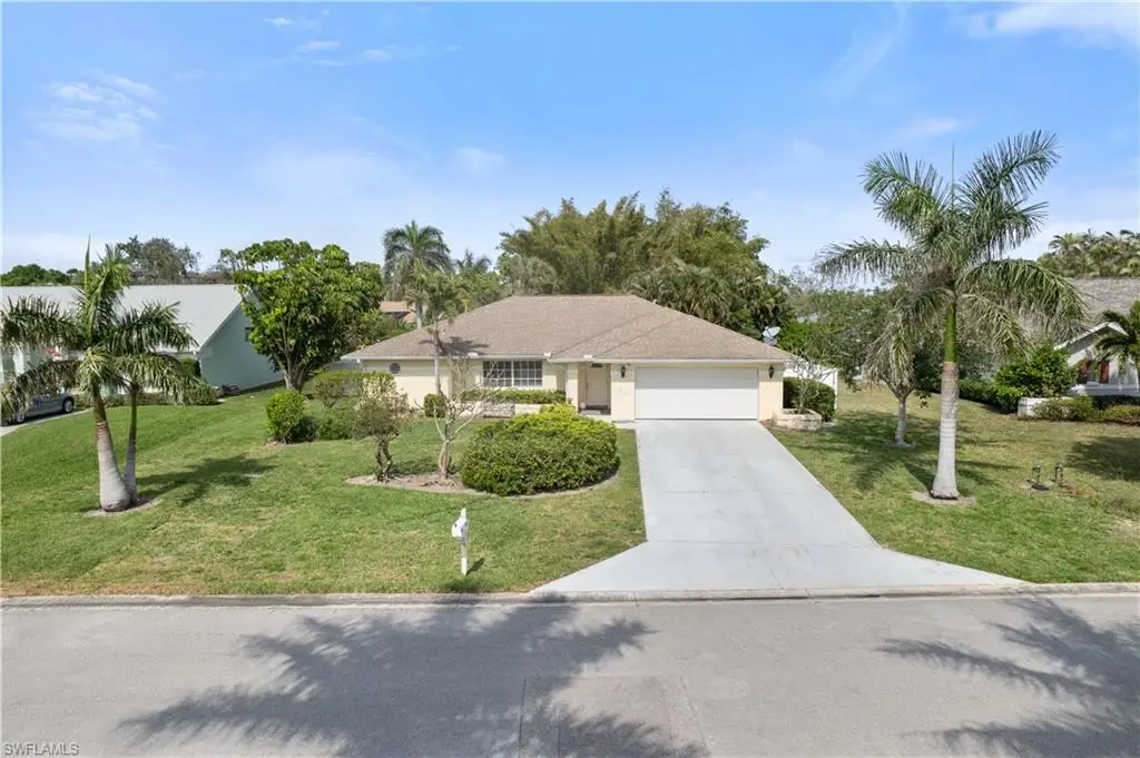 159 Oakwood Ct, Naples, FL 34110 - Image #1