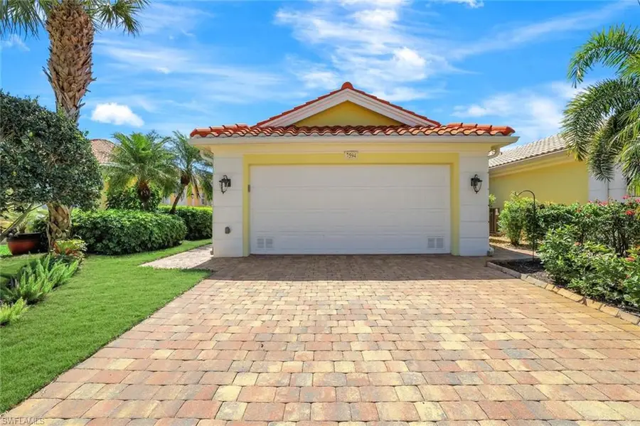 7594 Rozzini Ln, Naples, FL 34114 - Image #3