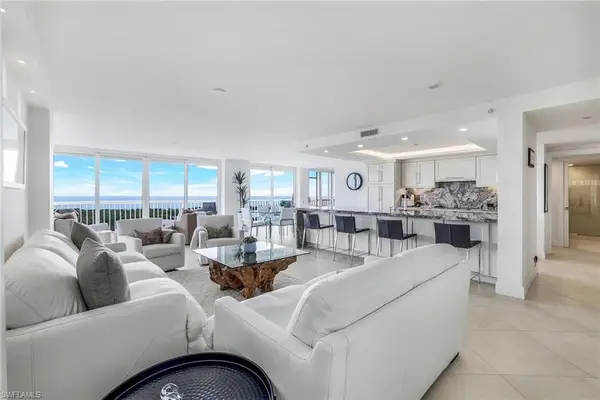 6585 Nicholas Blvd #1401, NAPLES, FL 34108