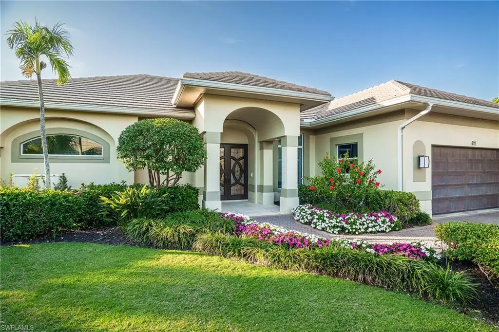 411 Charleswood Ln #7, Naples, FL 34105 - Image #1