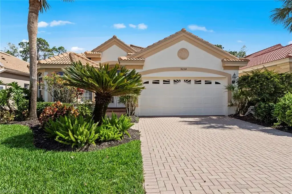 9234 Troon Lakes Dr, Naples, FL 34109 - Image #1