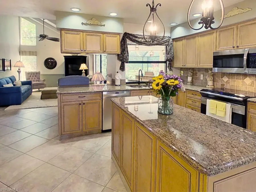 1325 Kings Way, Naples, FL 34104 - Image #3