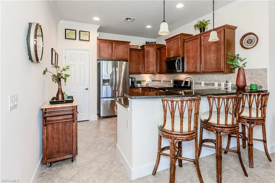 7591 Jacaranda Ln, Naples, FL 34114 - Image #2