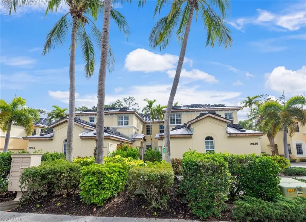 2036 Tarpon Bay Dr N #202, Naples, FL 34119 - Image #1