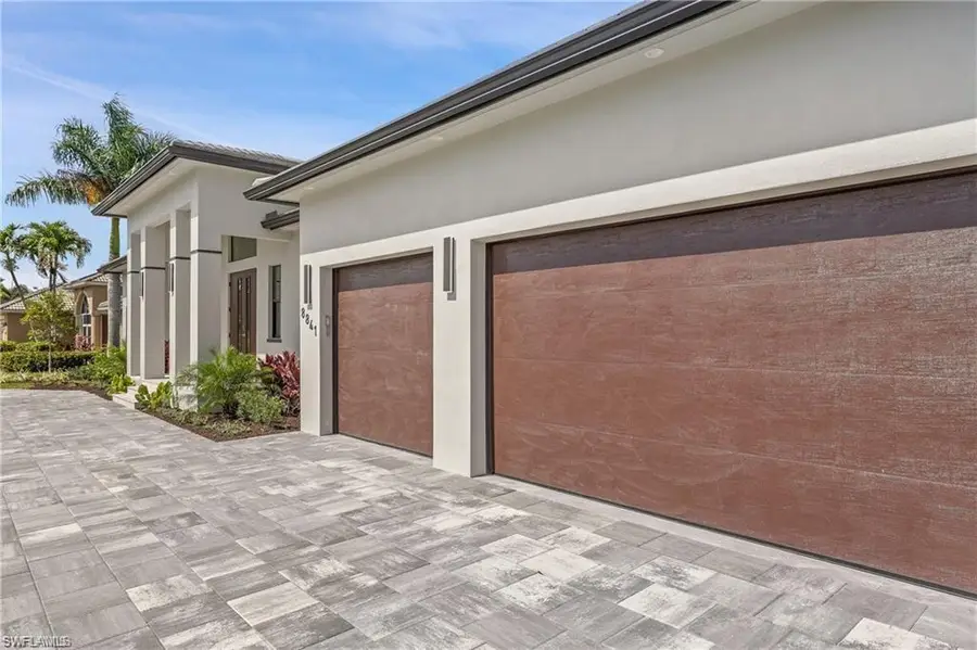 8841 Lely Island Cir, Naples, FL 34113 - Image #3