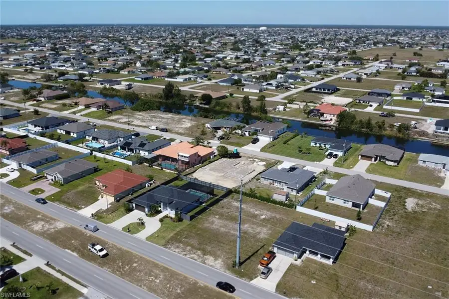 417 Tropicana Pkwy W, Cape Coral, FL 33993 - Image #3