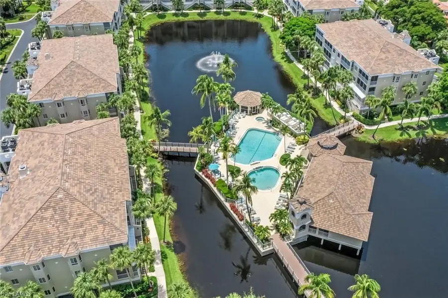 7718 Pebble Creek Cir #104, Naples, FL 34108 - Image #2