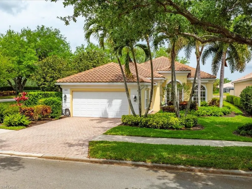 5401 Freeport Ln, Naples, FL 34119 - Image #1