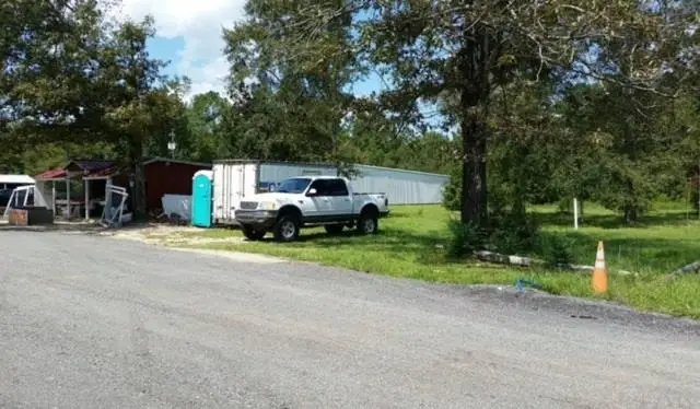 3292 Main St, Vernon, FL 32462 - Image #2