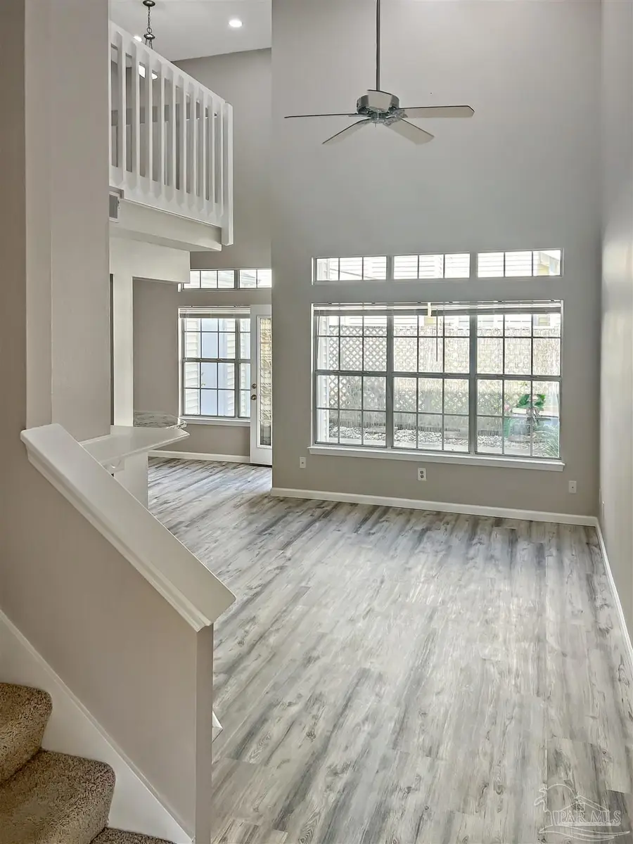 601 Burgess Rd #J2, Pensacola, FL 32503 - Image #2