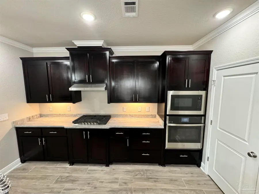 2354 Habersham Ln, Cantonment, FL 32533 - Image #3