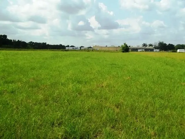 105 W Avenue A, Atmore, AL 36502 - Image #2