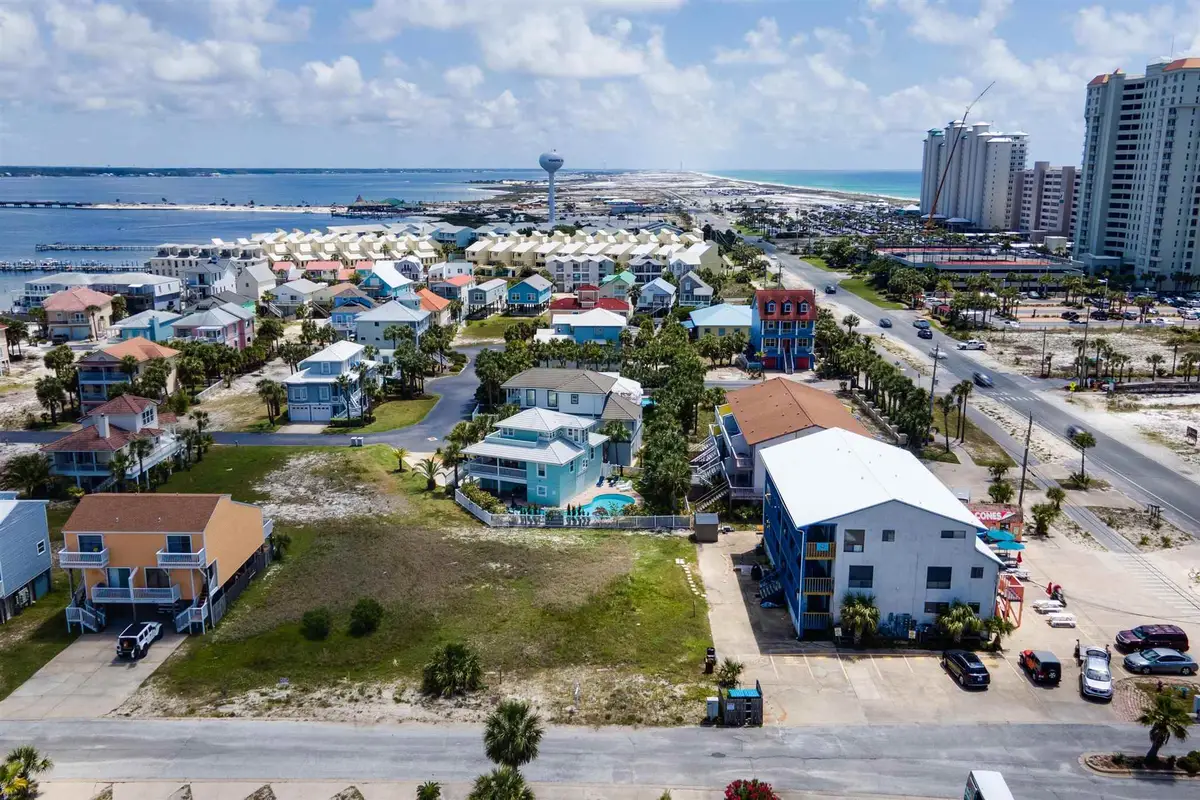 0000 Tina Dr, Navarre, FL 32566 - Image #1