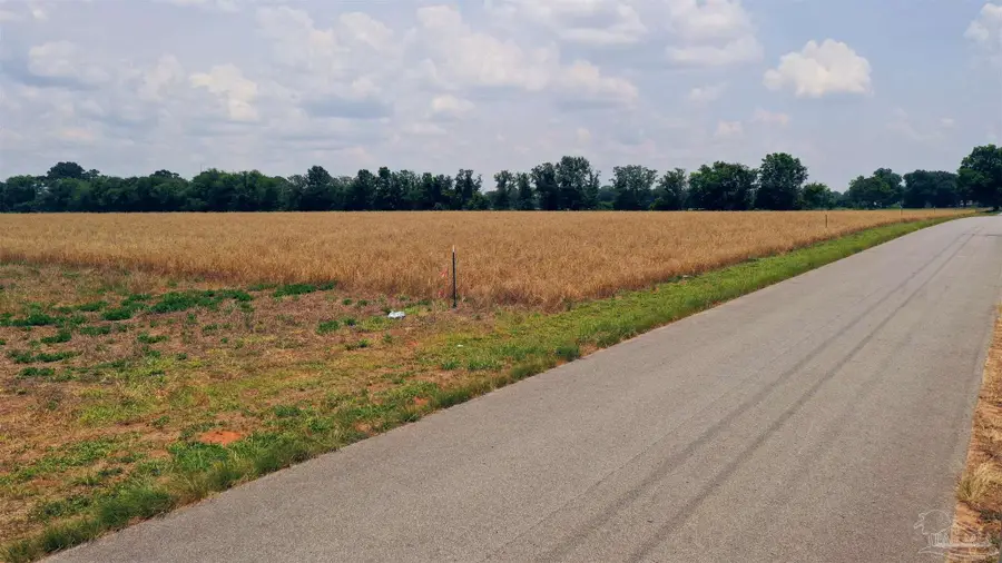 1 Shell Rd, Jay, FL 32565 - #2