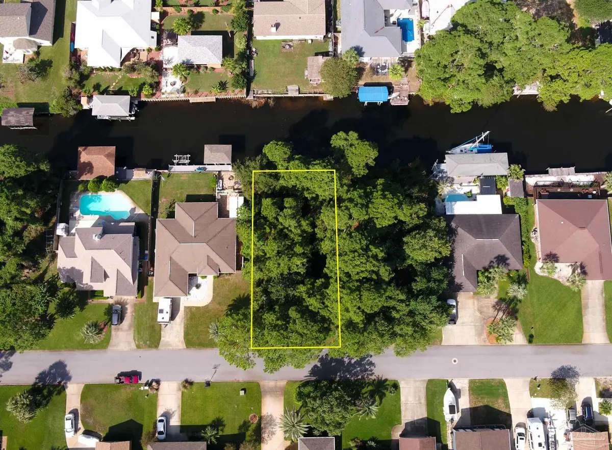 1621 Mauna Kea Ct, Gulf Breeze, FL 32563 - Image #1