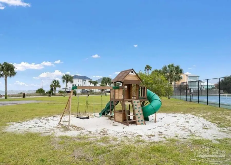 5527 Grande Lagoon Ct, Pensacola, FL 32507 - Image #2