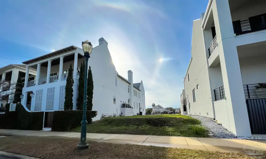 151 S 9th Ave, Pensacola, FL 32502 - Image #2