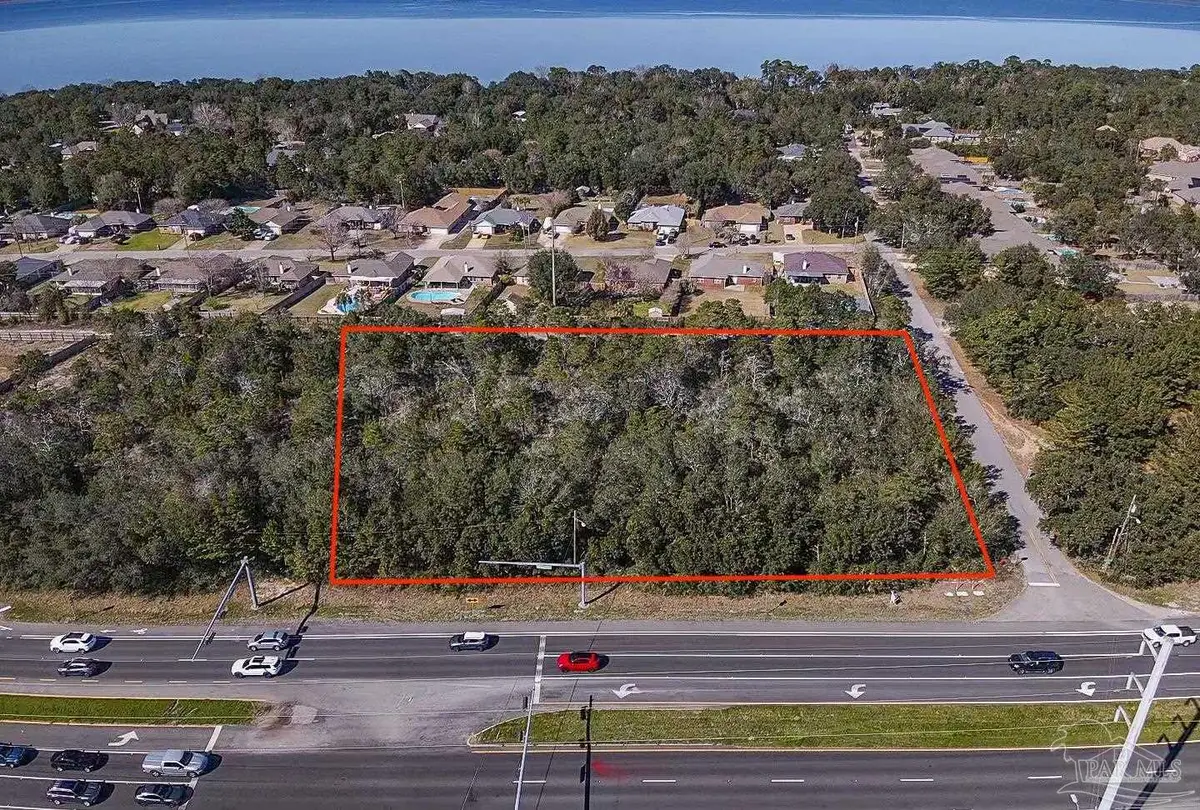 4900 Blk Gulf Breeze Pkwy, Gulf Breeze, FL 32563 - Image #1