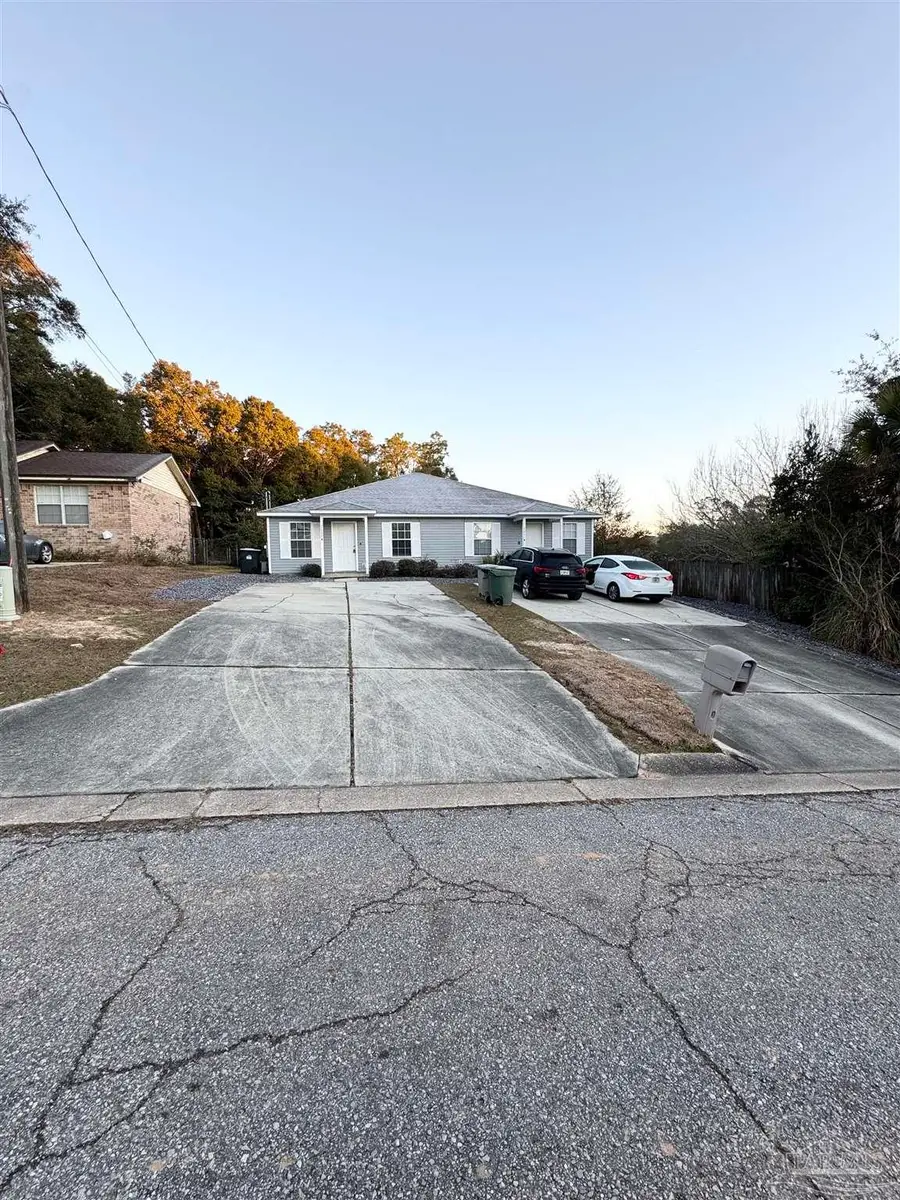 2002 Wyatt Dr #A & B, Pensacola, FL 32514 - Image #2