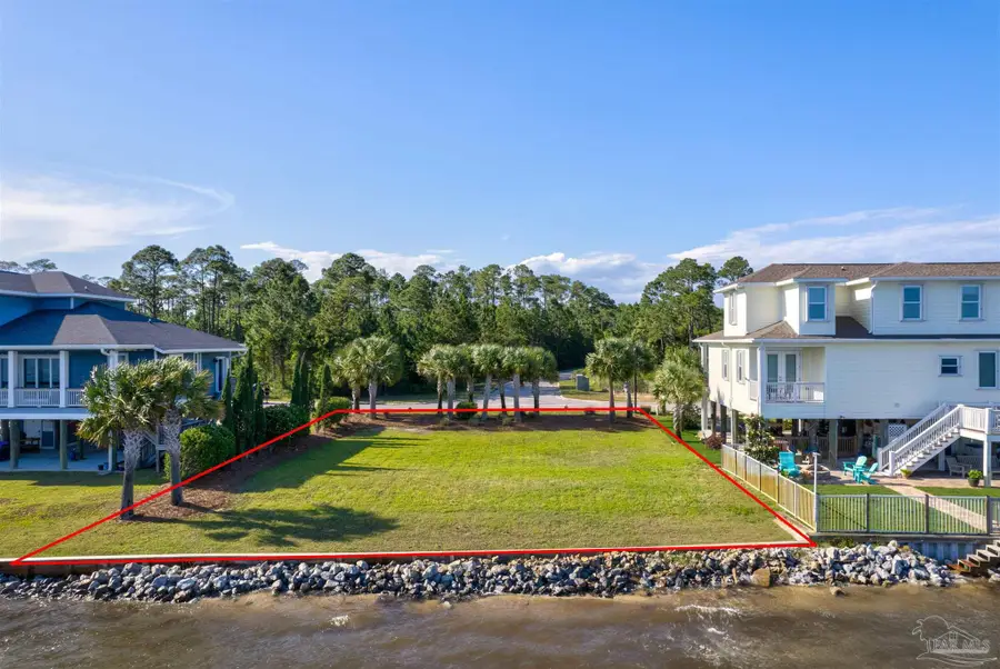 6007 Emerald Sound Dr, Gulf Breeze, FL 32563 - Image #3