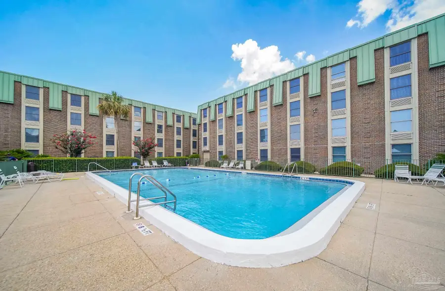 224 E Garden St #348, Pensacola, FL 32502 - Image #2