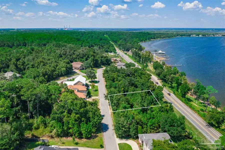 3060 Pelican Ln, Pensacola, FL 32514 - Image #3