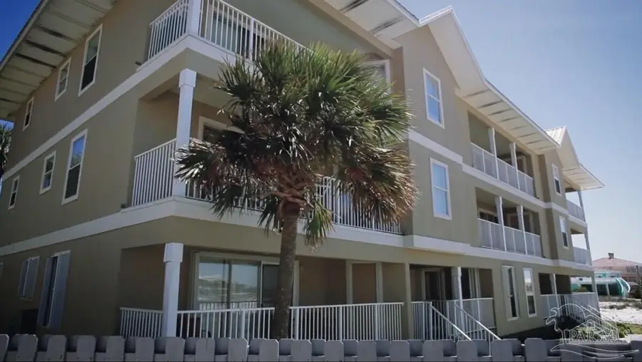 7476 Sunset Harbor Dr #432, Navarre Beach, FL 32566 - Image #2