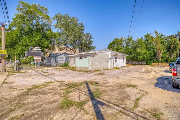 416 S Navy Blvd, Pensacola, FL 32507