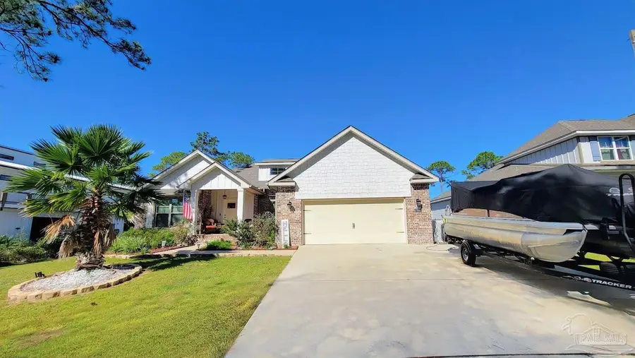 5304 N Shore Rd, Pensacola, FL 32507 - Image #3