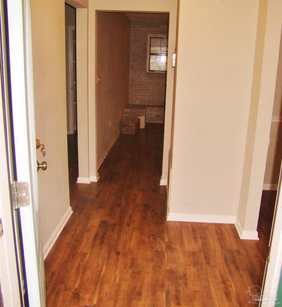 420 Deerfoot Ln, Cantonment, FL 32533 - Image #2